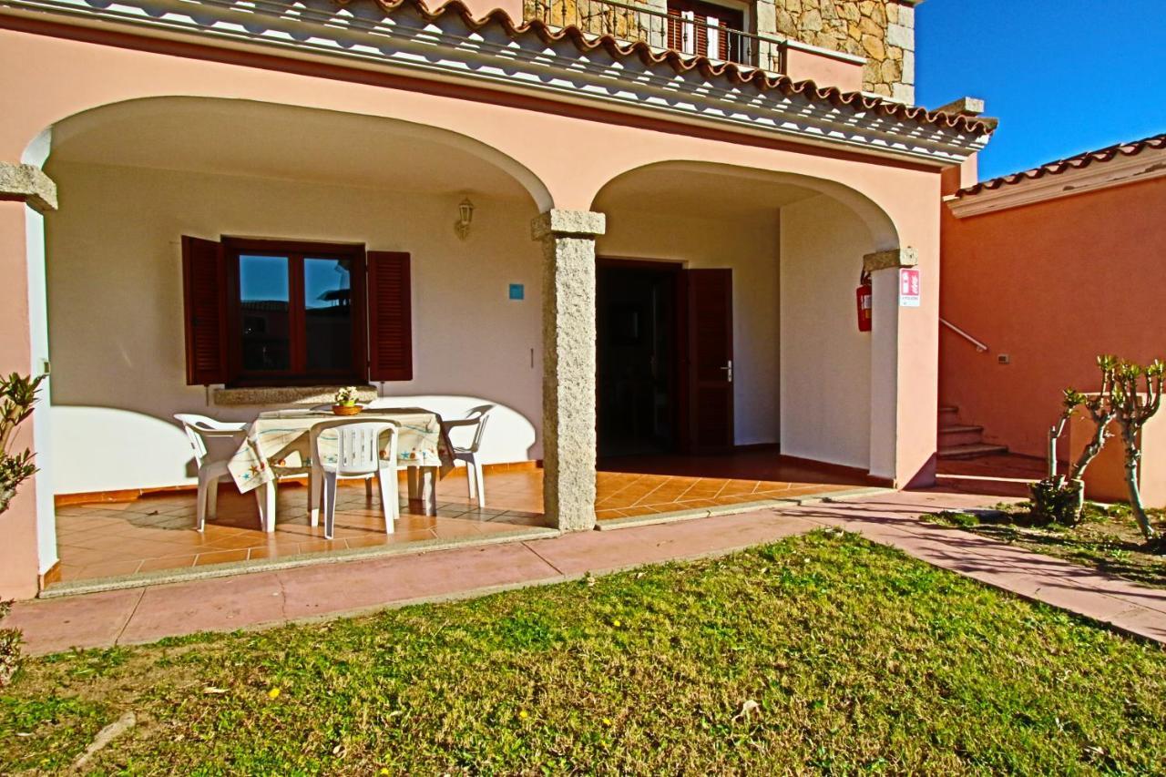 Residence Stella Marina San Teodoro  Exterior photo